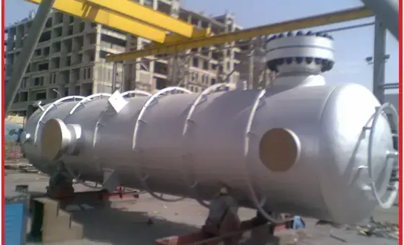 A-typical-pressure-vessel-for-a-process-plant
